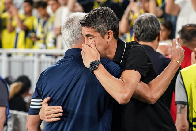 Bruno Lage'den Kerem Aktürkoğlu ve Mourinho açıklaması - Resim: 0