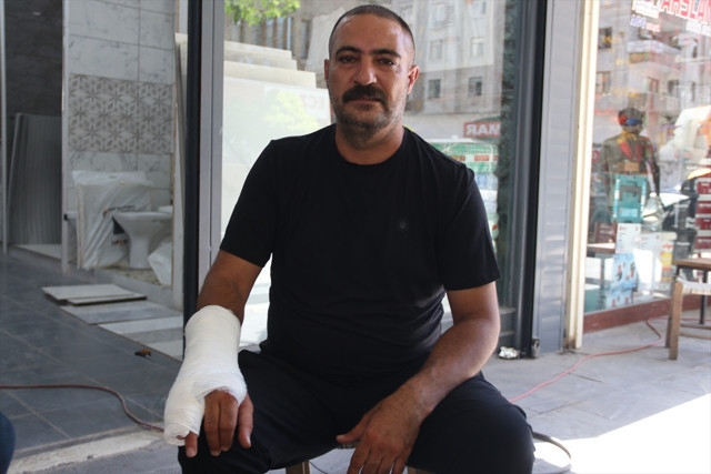 Diyarbakır'da çocuk kaçırma girişimini esnaf engelledi! O anlar kamerada - Resim: 0