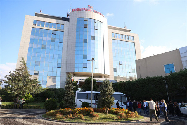 Bayrampaşa Belediyesi'ne yolsuzluk operasyonu: Belediye başkanı dahil 48 gözaltı kararı - Resim: 0