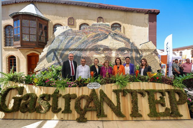 Gastronomi festivali renki açılışıyla başladı! Şehir lezzete, tarihe, kültüre ve sanata doyacak - Resim: 8