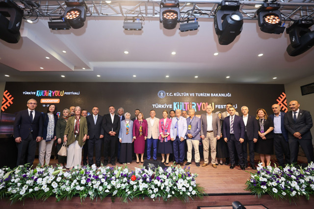 Gastronomi festivali renki açılışıyla başladı! Şehir lezzete, tarihe, kültüre ve sanata doyacak - Resim: 2