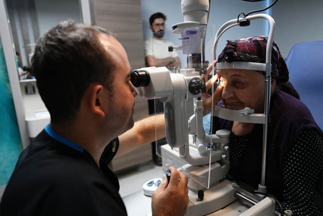 Sisler içinden aydınlığa kavuştu! Hayatı Medipol sayesinde silbaştan değişti - Resim: 0