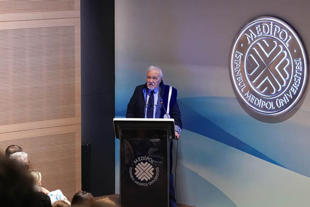 Medipol’de ilk ders Prof. Dr. İlber Ortaylı ile başladı - Resim: 3