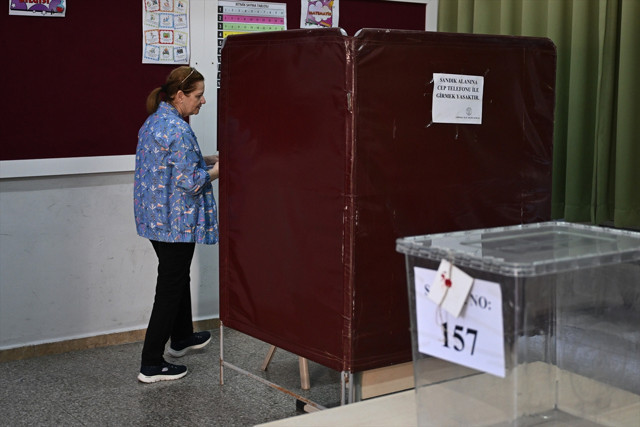 KKTC'de cumhurbaşkanı seçiminin ilk turu gerçekleşiyor! - Resim: 1