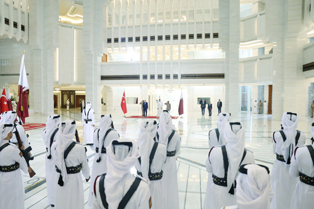 Cumhurbaşkanı Erdoğan, Katar Emiri Al Sani ile bir araya geldi - Resim: 0