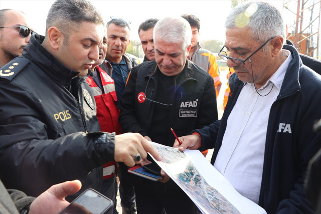 Elazığ'da 14 yaşındaki Veysel sırra kadem bastı! 250 kişilik ekip arıyor - Resim: 0