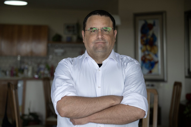 İsrailli avukattan çarpıcı açıklama: Polis köpeğini Filistinlilere tecavüz ettiriyorlar - Resim: 0