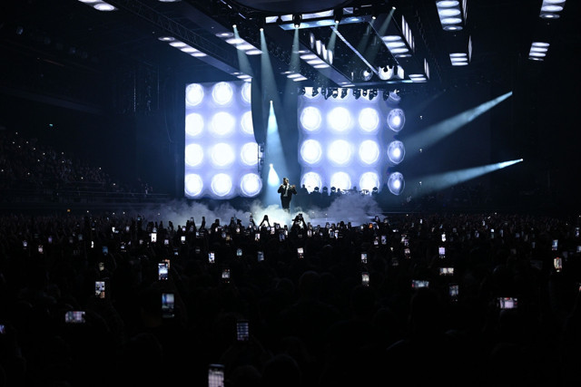 Tarkan 7 yıl aradan sonra İstanbul’da sahneye çıktı - Resim: 0