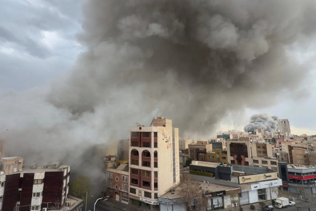 Savaşta 4. gün! İran, ABD'nin Dubai konsolosluğunu vurdu! - Resim: 2