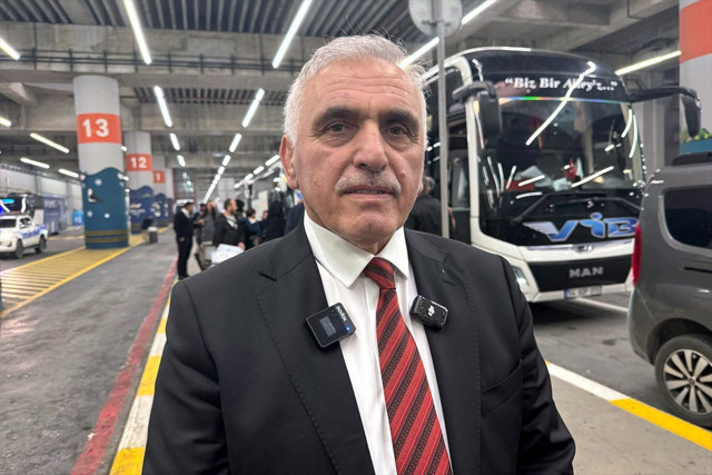 Cumhurbaşkanı Erdoğan devreye girdi! Umre mağdurları yurda dönmeye başladı - Resim: 0