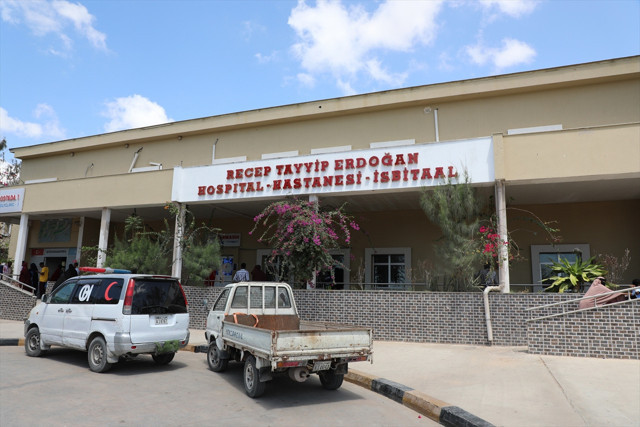 Türkiye'den Afrika'ya uzanan sağlık eli: Recep Tayyip Erdoğan Eğitim ve Araştırma Hastanesi - Resim: 2