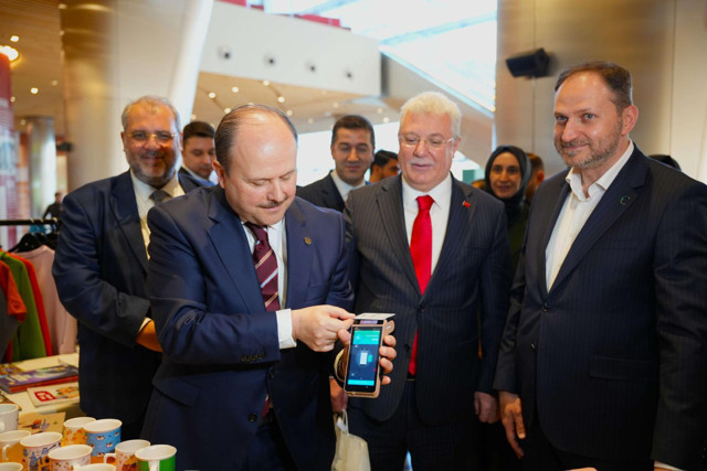 Ziraat Katılım ve Yeşilay’dan anlamlı iş birliği: “Bağımsız Kart” ile hayata değer kat - Resim: 1