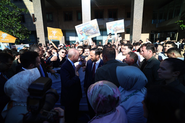 Gençlerden Cumhurbaşkanı Erdoğan'a Babalar Günü sürprizi - Resim: 0