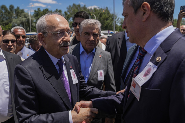 CHP Genel Başkanı Kılıçdaroğlu cenaze törenine katıldı - Resim: 0
