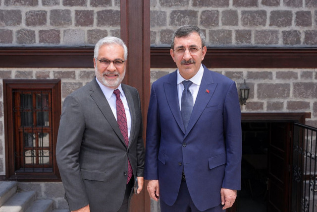 Cevdet Yılmaz'dan memur ve emekli maaşlarıyla ilgili flaş açıklama - Resim: 0
