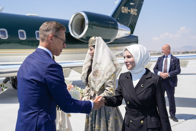 finlandiya başbakanı alexander stubb