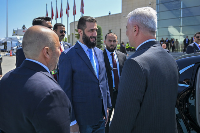 Suriye Cumhurbaşkanı Ahmed Şara Ankara'ya geldi - Resim: 0