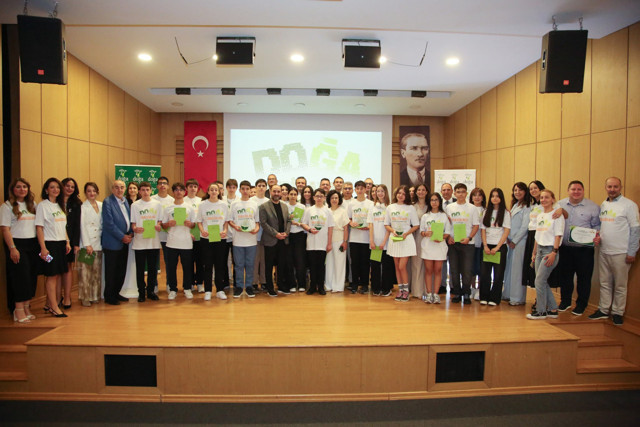 Doğa Koleji, LGS 2026 Türkiye birincilerini ve derece yapan öğrencilerini onurlandırdı - Resim: 0
