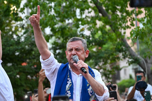 Özgür Özel için kritik viraj! 24 yıl sonra bir ilk yaşanacak işte o tarih - Resim: 0