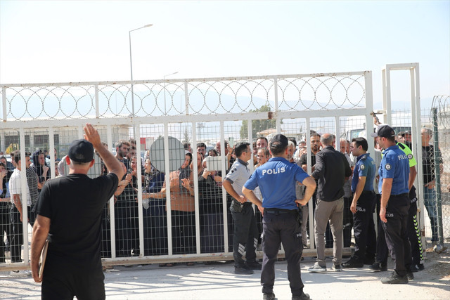 Suudi Arabistan'da &ouml;len 4 T&uuml;rk vatandaşının cenazeleri Hatay'a getirildi - Resim: 0