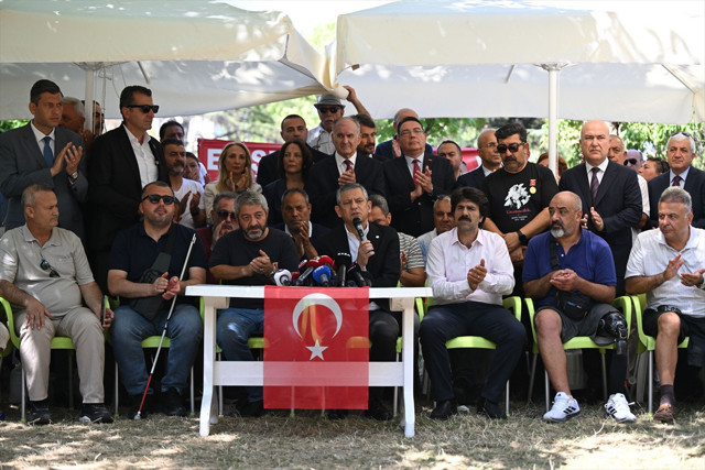Yeni Parti lideri Özgür Özel: Silahların tamamen susmasını savunuyoruz - Resim: 1
