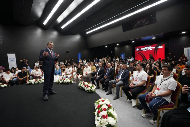 YKS değişiyor mu? Milli Eğitim Bakanı Yusuf Tekin açıkladı! - Resim: 1