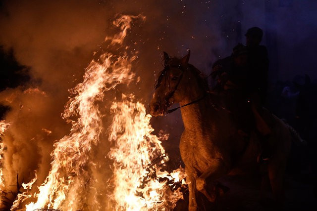 300 yıllık gelenek film karelerini aratmıyor - Resim: 1