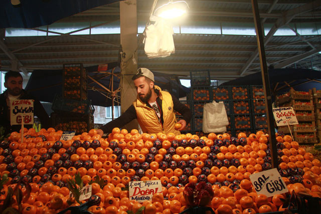 İşte mandalinacı Veysel'in rekor kıran ilk klibi - Resim: 4