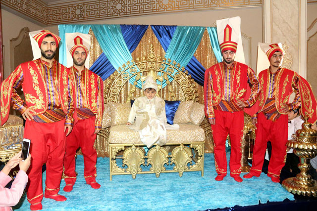 Dudak uçuklatan sünnet! 100 çeyrek, 150 yarım, 200 tam altın ve... - Resim: 2