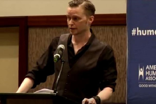 Satanist Tapınak liderinden olay açıklama!Trump şuursuz bir ahmak - Resim: 4