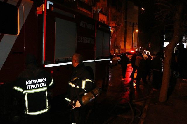 Adıyaman’da evde çıkan yangın paniğe neden oldu - Resim: 4