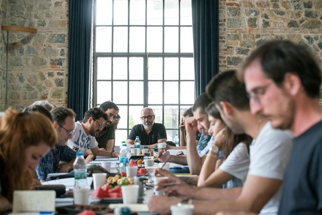 Çukur'un yıldızından yeni proje için yeni imaj! Aras Bulut İynemli dikkatleri üzerine çekti - Resim: 3