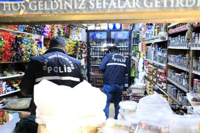 Olay yeri Adana! Silahla kız kardeşini korkutmak isterken kendini vurdu - Resim: 2