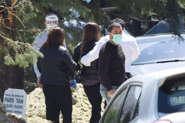 Ebru Şallı Pars'ın ardından ilk kez paylaştı! İşte oğluna böyle seslendi - Resim: 2