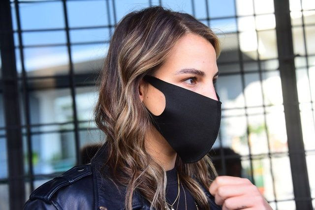 Engin Altan Düzyatan'ın eşi Neslişah Alkoçlar kardeşi Aslışah'ı evine sokmuyor! - Resim: 1