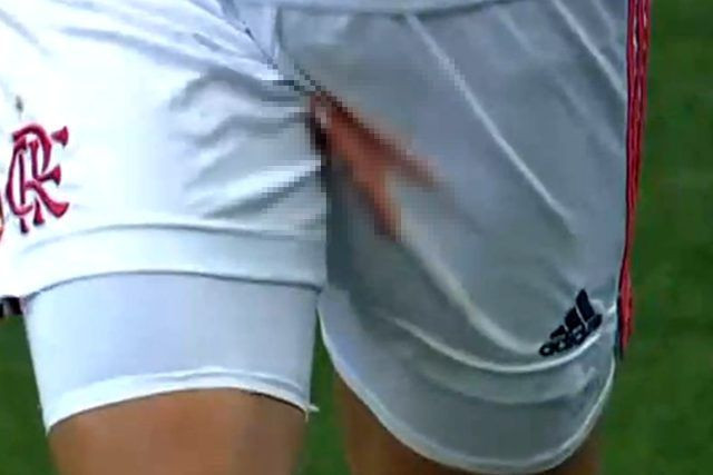 Futbol dünyası böyle sakatlık görmedi! Gözyaşlarıyla oyundan çıktı - Resim: 2