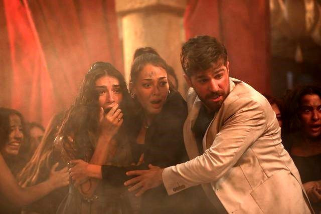 Alev Alev dizisi 1. bölümde gerçek yangın sahnesi sosyal medyada gündem oldu - Resim: 2