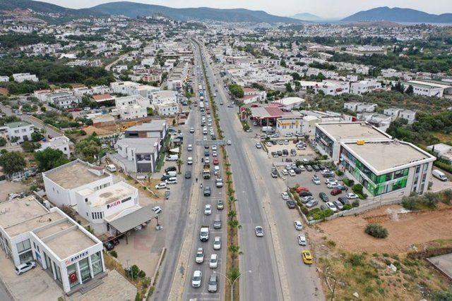 Rober Hatemo ile Demet Akalın arasında para kavgası! 'Faturalar için arabamı sattım' - Resim: 2