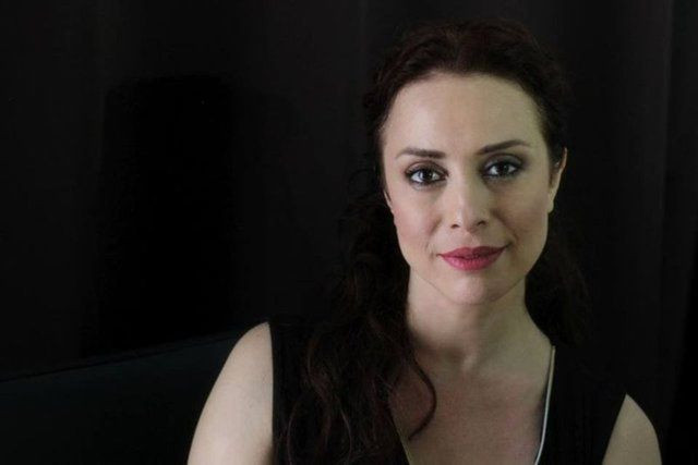 2 dizisi final yapan Elçin Sangu'ya dava şoku! Ödeyeceği ceza dudak uçuklattı - Resim: 2