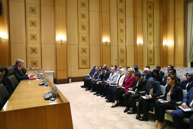 Cumhurbaşkanı Erdoğan Kanal İstanbul'la ilgili Katar iddiasını doğruladı - Resim: 0