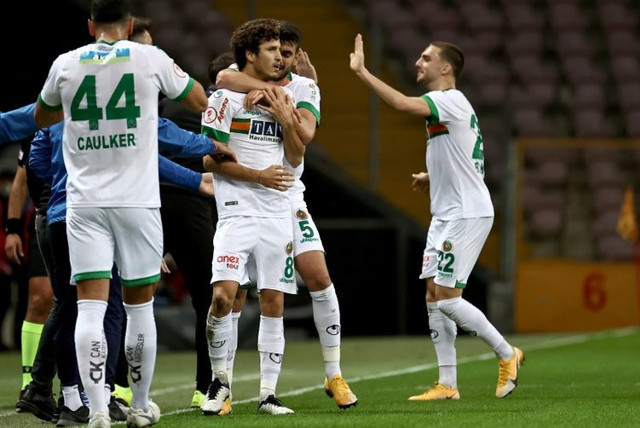 Beşiktaş yeni sezonun ilk bombasını patlattı! İşte transferin detayları - Resim: 0