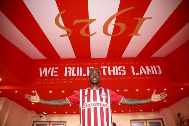 Olympiakos, Henry Onyekuru transferini resmen açıkladı - Resim: 0