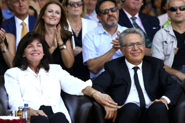 Zülfü Livaneli aslen nereli kaç yaşında eşi Ülker Livaneli kimdir? - Resim: 0