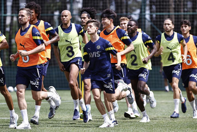 Fenerbahçe'de yeni sezon hazırlıkları sürüyor - Resim: 0