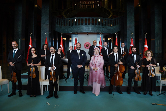 Emine Erdoğan, kadın büyükelçi ve büyükelçi eşleriyle buluştu - Resim: 2