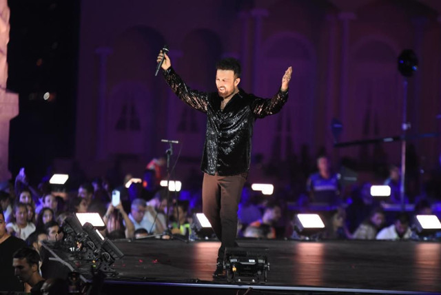 Tarkan yeni yıla vurgun yaparak girecek! Bir gecede kazanacağı para dudak uçuklattı - Resim: 3