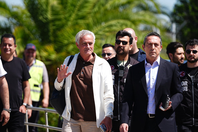 Teknik direktör Jose Mourinho, Fenerbahçe için İstanbul'a geldi - Resim: 0