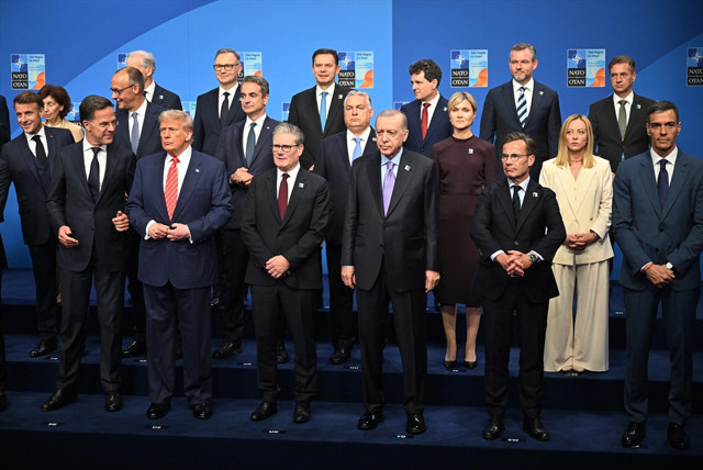 Kritik NATO zirvesi! Cumhurbaşkanı Erdoğan da katıldı, Trump'tan İran ve Gazze açıklaması - Resim: 5