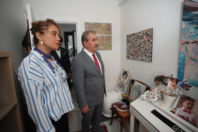 BBP Genel Başkanı Destici, Minguzzi ailesini ziyaret etti - Resim: 0