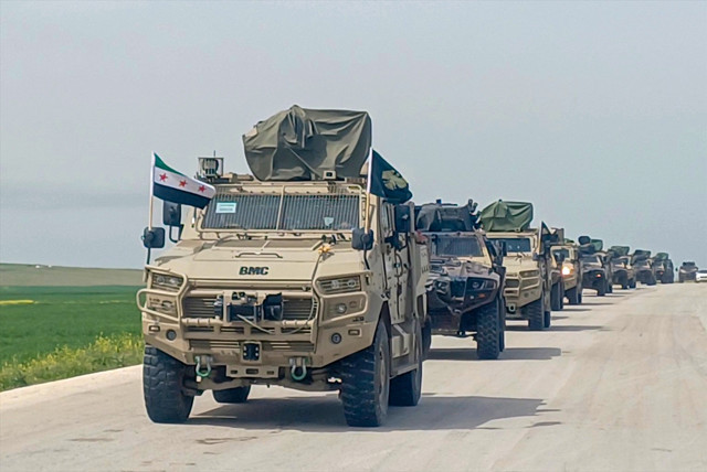 ABD'nin çekildiği Kasrek Hava Üssü, Suriye ordusunun kontrolüne geçti - Resim: 0